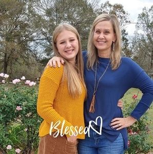 Meet your Posher, Traci